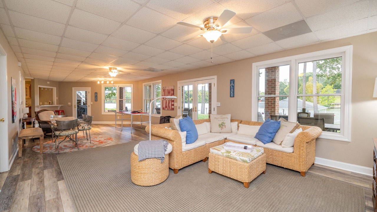 Photo of Livingroom in Semora
