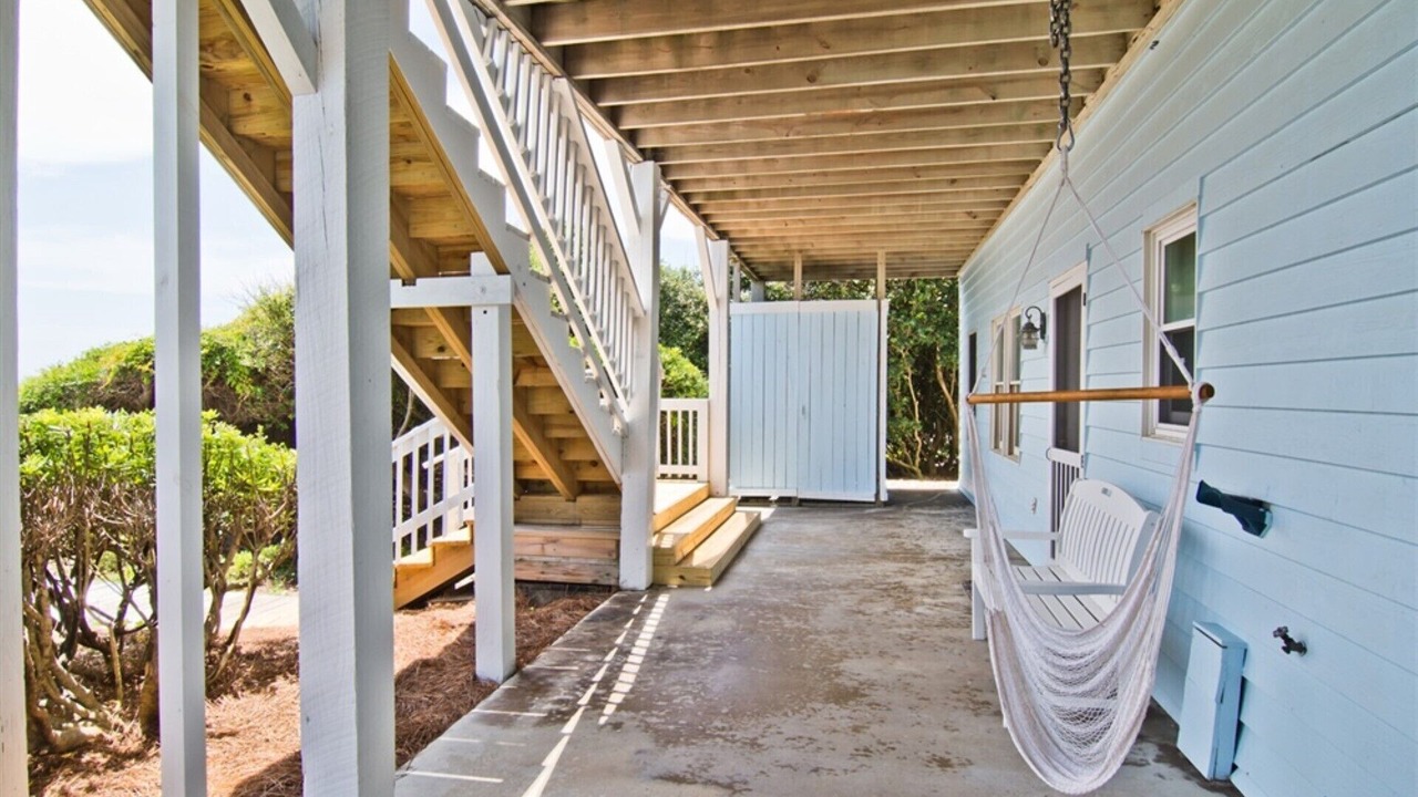 Photo of Others in Pine Knoll Shores