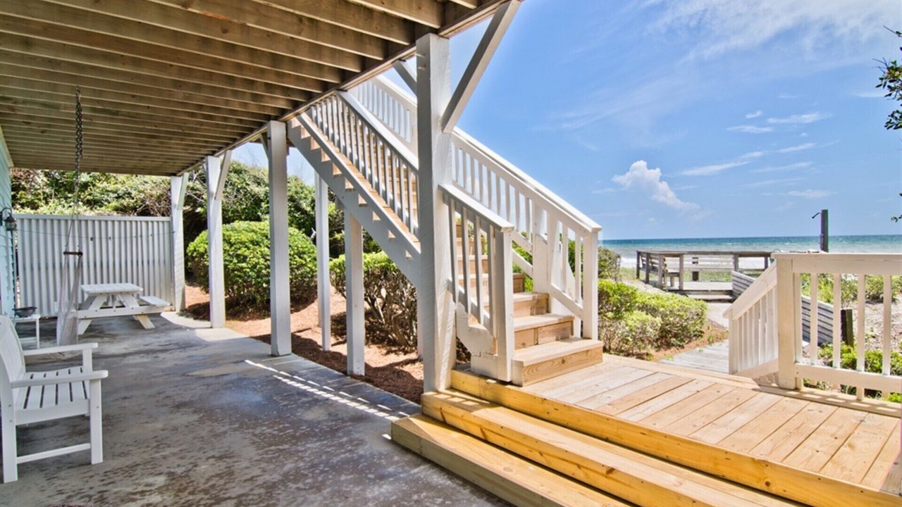 Photo of Others in Pine Knoll Shores