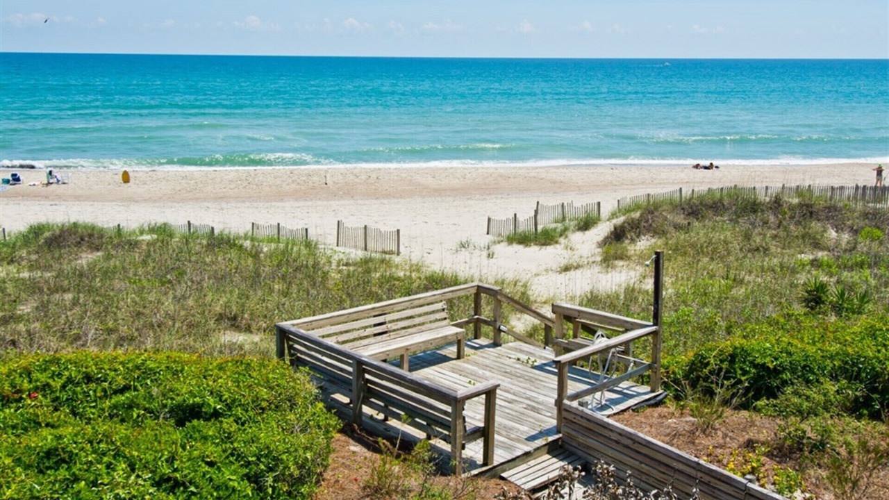 Photo of Others in Pine Knoll Shores