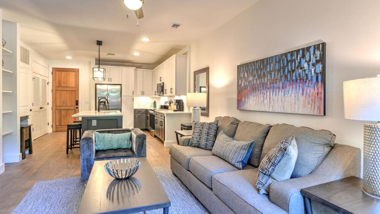 Photo of Livingroom in East End - Valley Street