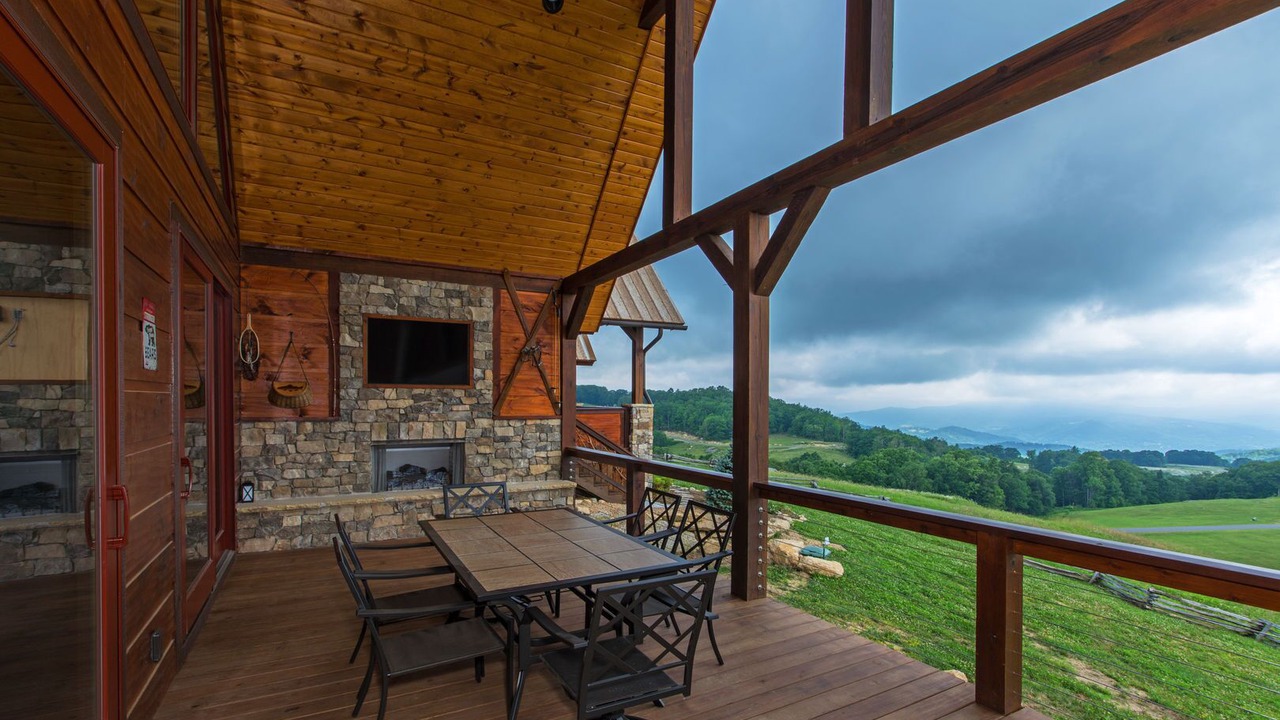 Photo of Livingroom in Elk Park