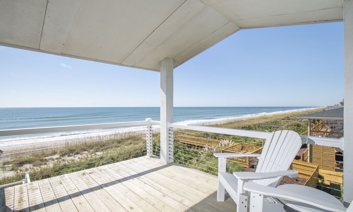 Photo of Patio Balcony in Pine Knoll Shores