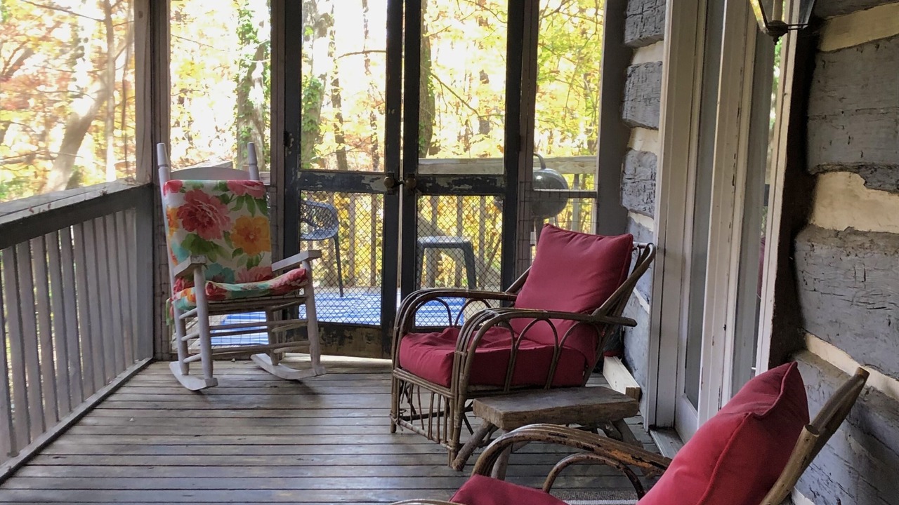 Photo of Patio Balcony in Saluda
