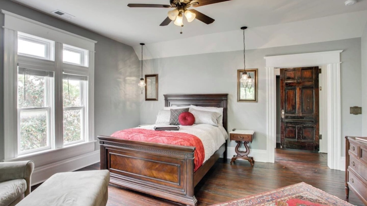 Photo of Bedroom in Woodland in Waverly