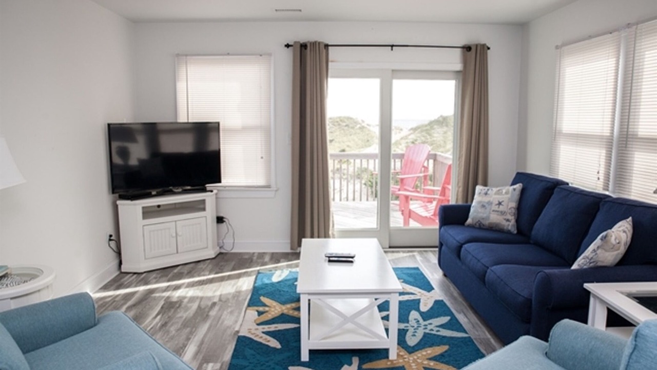 Photo of Livingroom in Ocean Isle Estates