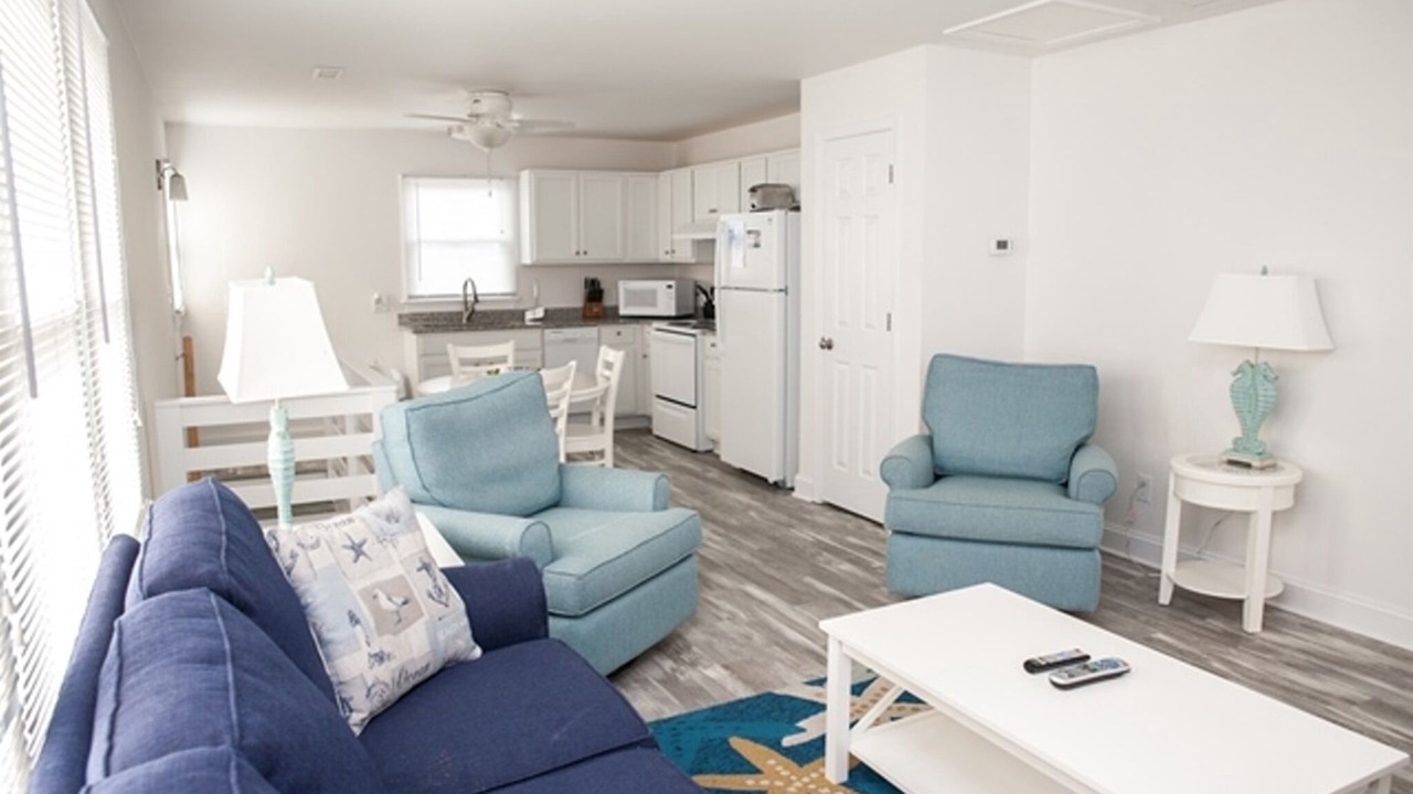 Photo of Livingroom in Ocean Isle Estates