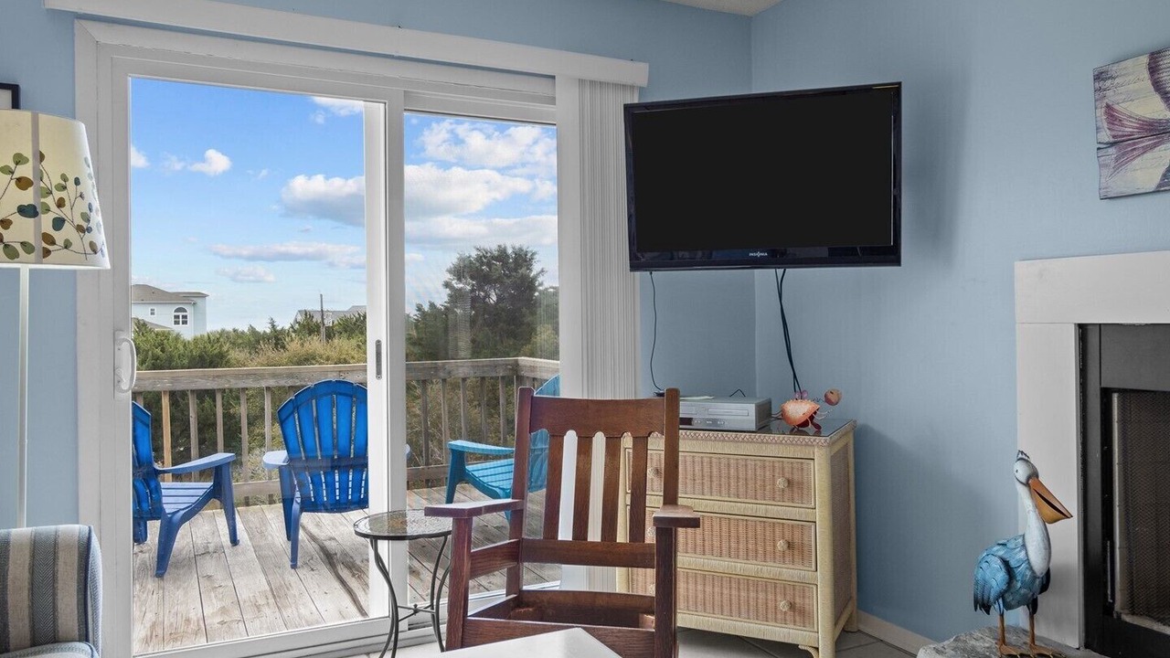 Photo of Livingroom in The Point