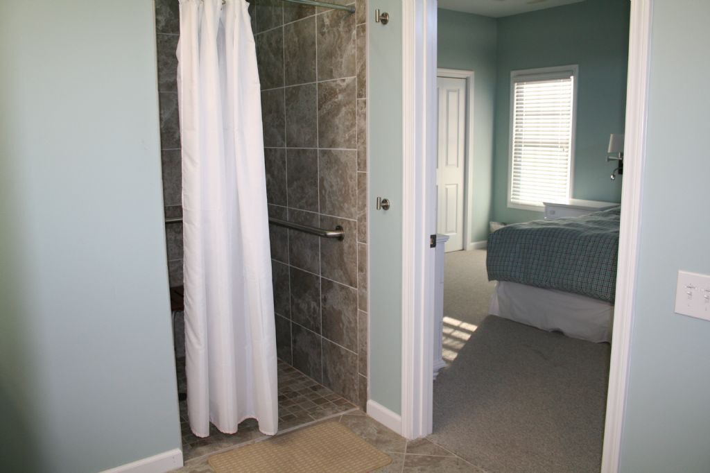 Photo of Bathroom in Emerald Isle