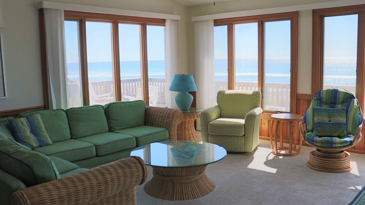 Photo of Livingroom in Emerald Isle