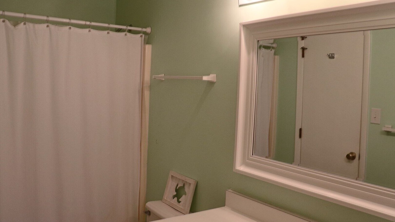 Photo of Bathroom in Emerald Isle
