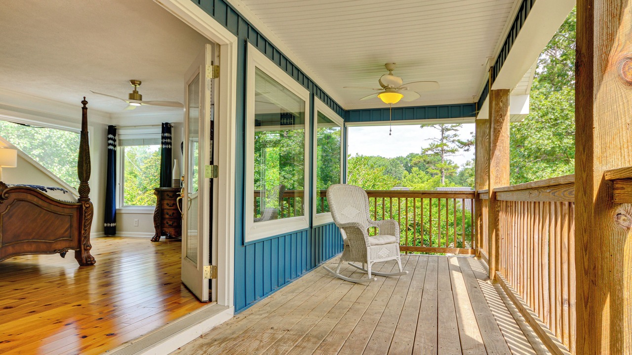 Photo of Patio Balcony in New London