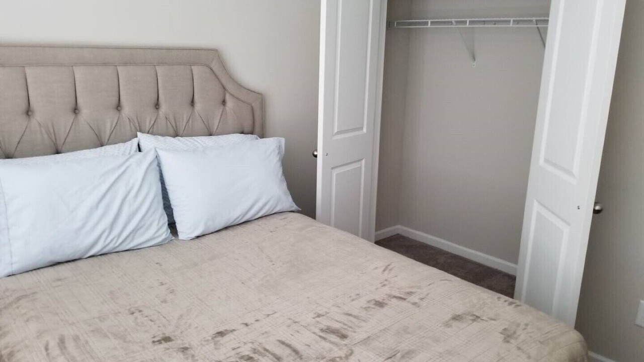Photo of Bedroom in Jamestown