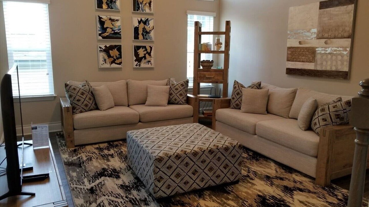 Photo of Livingroom in Jamestown