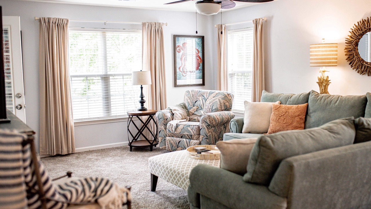 Photo of Livingroom in Pawleys Island