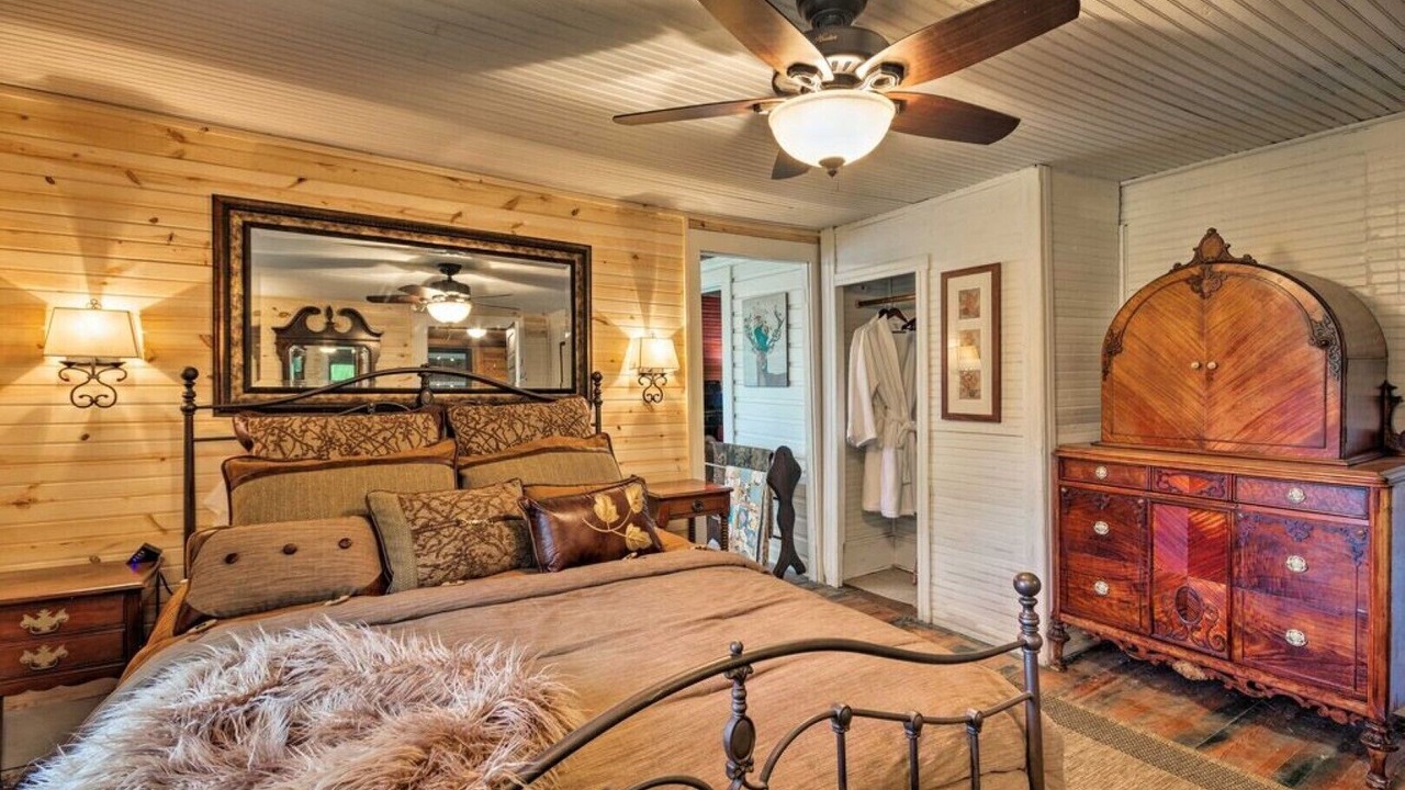 Photo of Bedroom in Little Switzerland