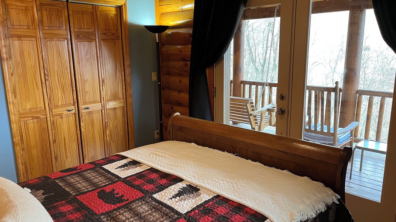 Photo of Bedroom in Waynesville