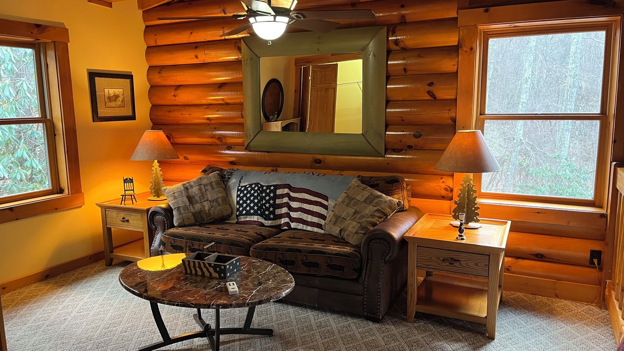 Photo of Livingroom in Waynesville