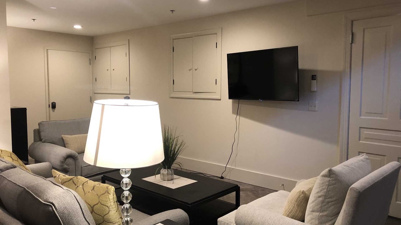 Photo of Livingroom in Downtown Asheville