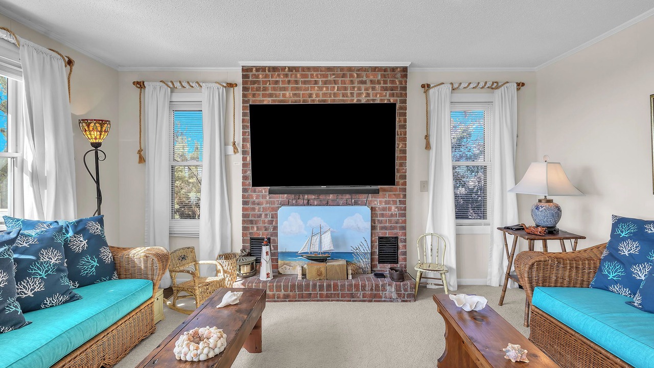 Photo of Bedroom in Caswell Beach