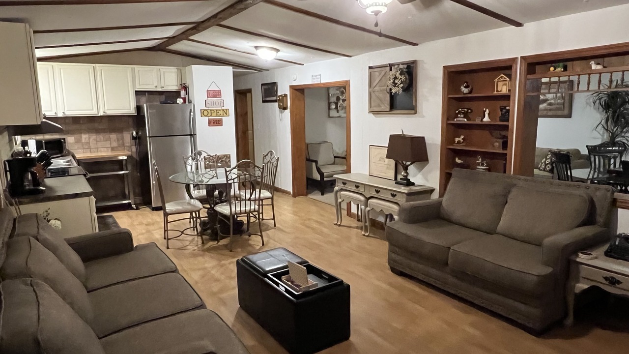 Photo of Livingroom in Burlington