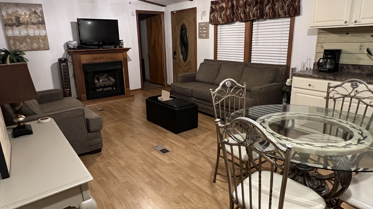 Photo of Livingroom in Burlington