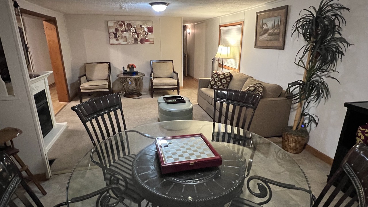 Photo of Livingroom in Burlington