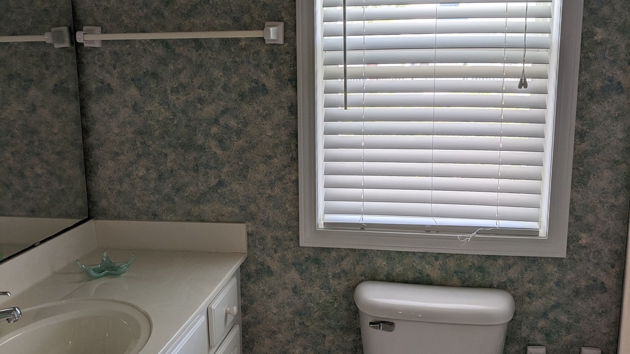 Photo of Bathroom in Holden Beach
