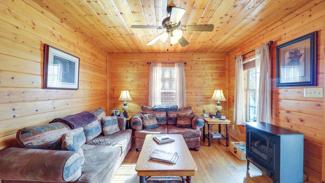 Photo of Bedroom in Apple Ridge
