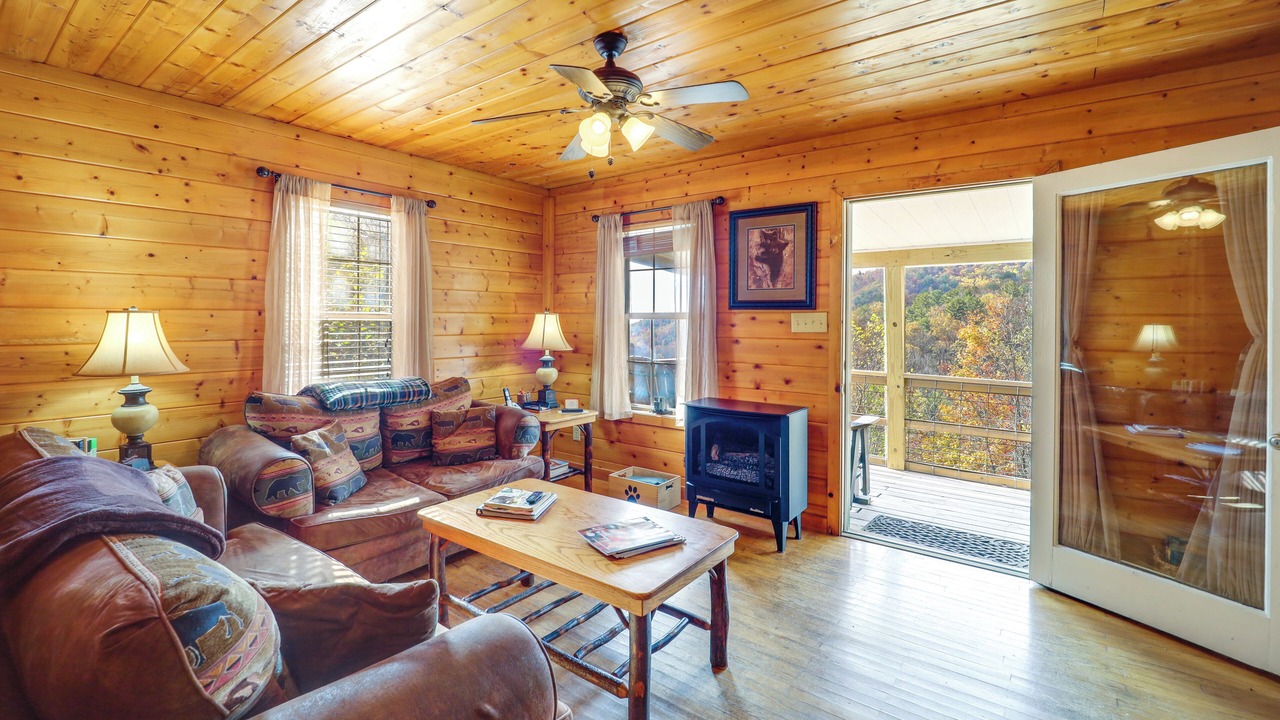 Photo of Livingroom in Apple Ridge