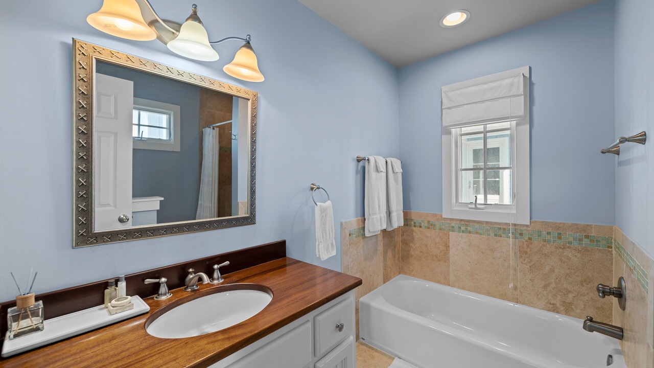 Photo of Bathroom in Minnesott Beach