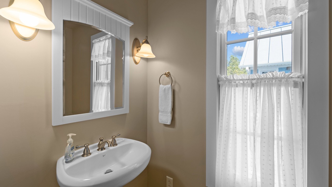 Photo of Bathroom in Minnesott Beach