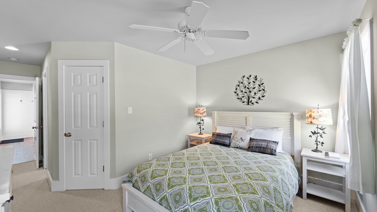 Photo of Bedroom in Minnesott Beach