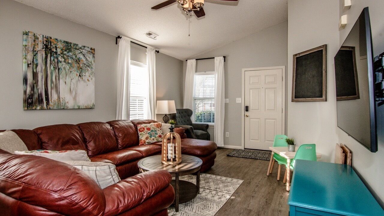 Photo of Livingroom in Mooresville