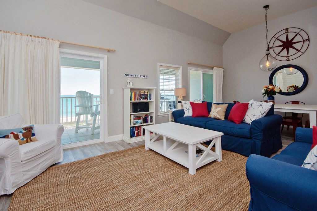 Photo of Livingroom in Kill Devil Hills