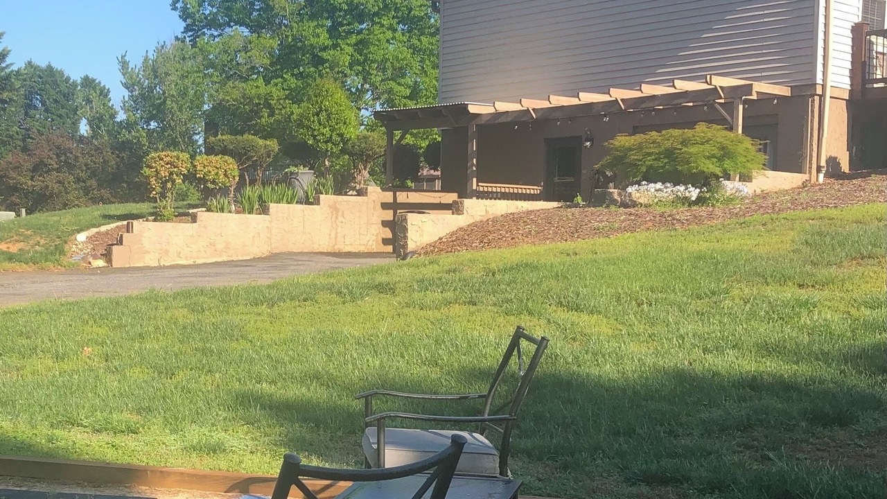 Photo of Outdoor in Hickory