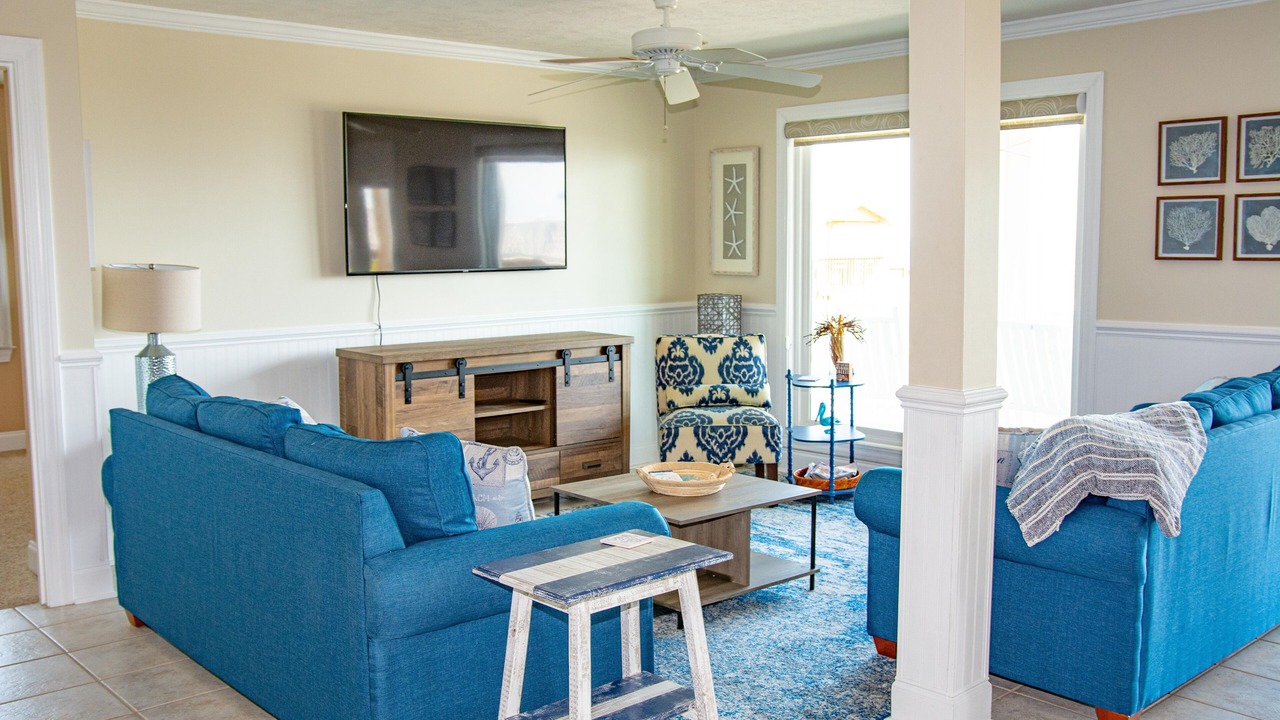 Photo of Livingroom in Ocean Isle Beach