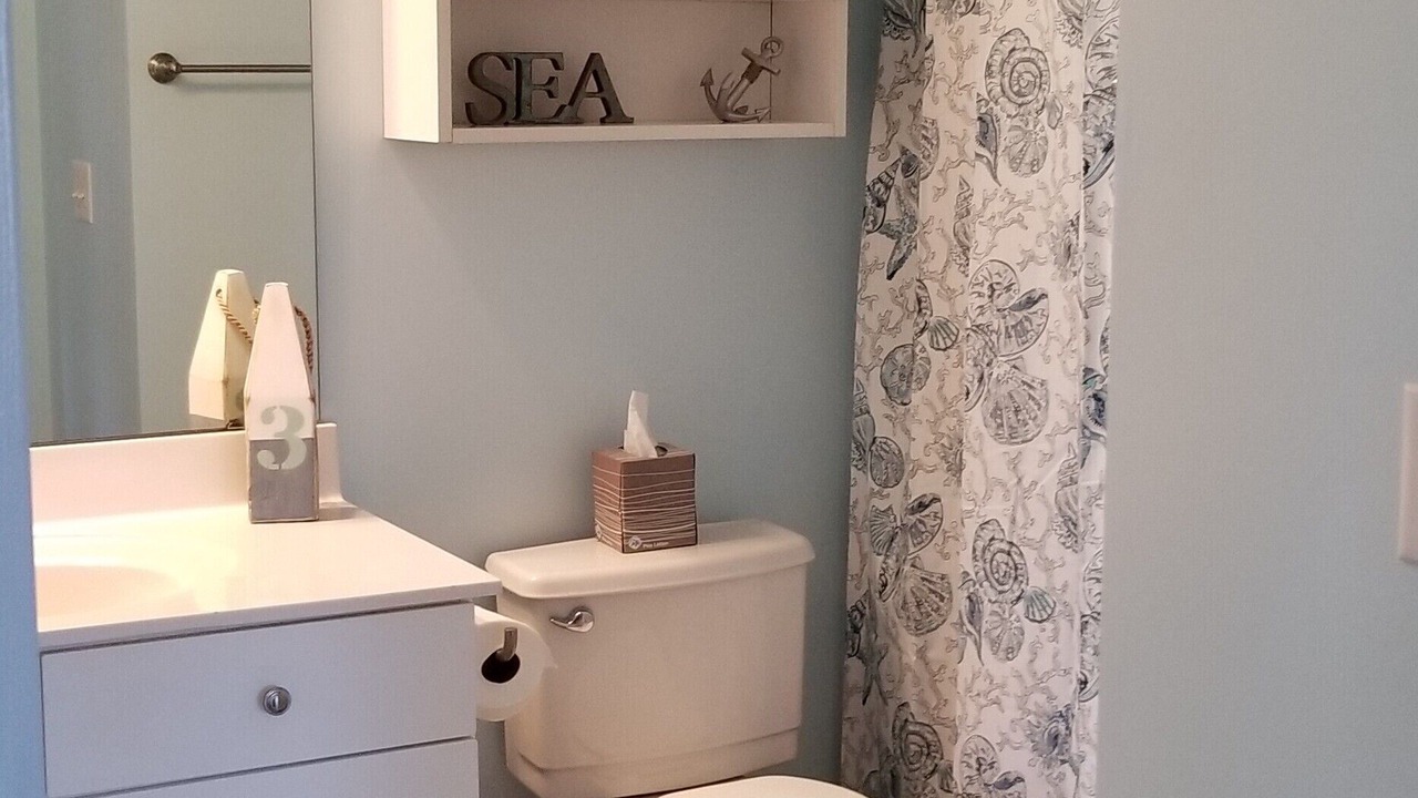 Photo of Bathroom in Leland