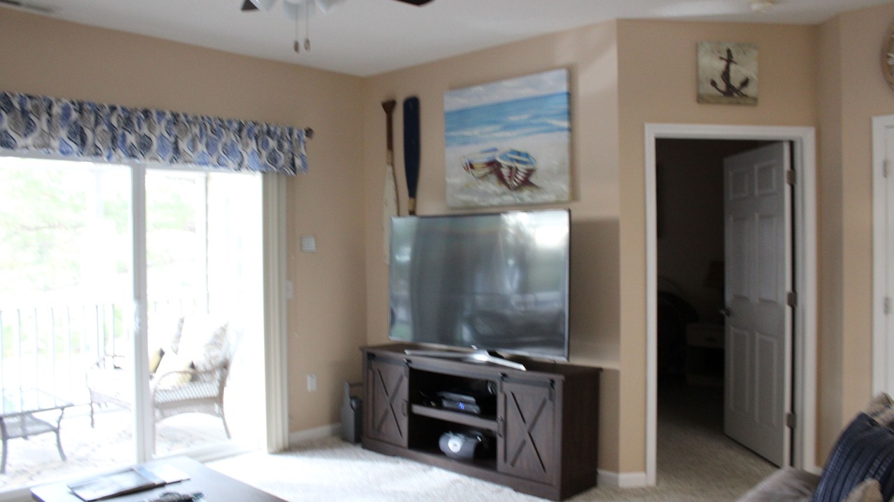 Photo of Livingroom in Leland