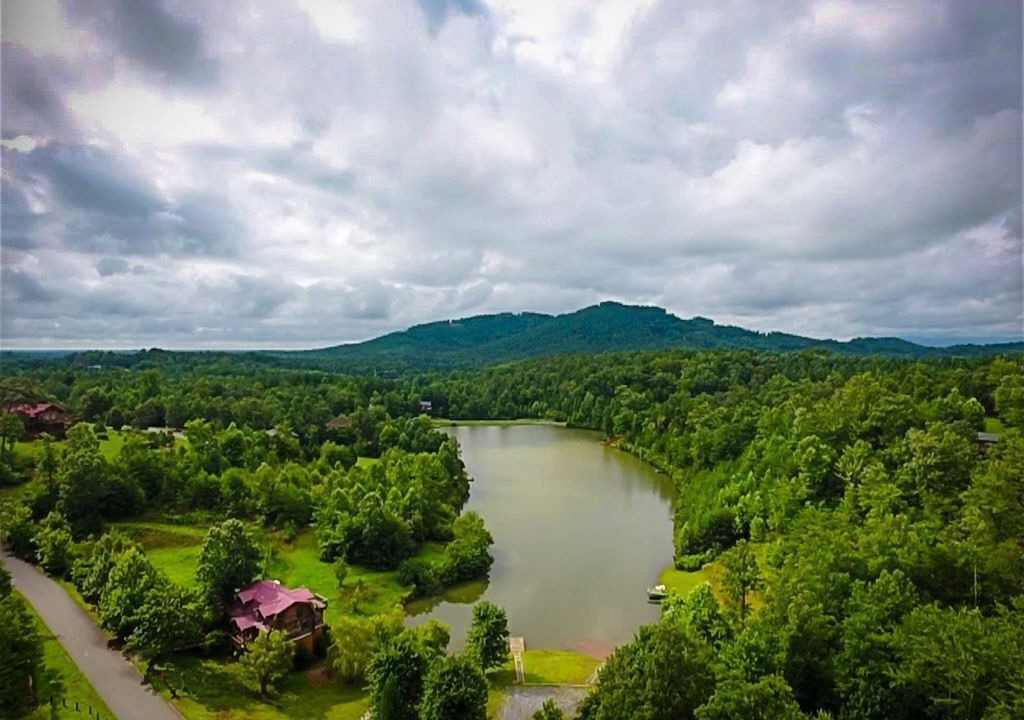 Photo of Others in Laurel Lakes