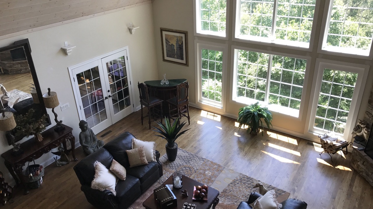 Photo of Livingroom in Flat Rock