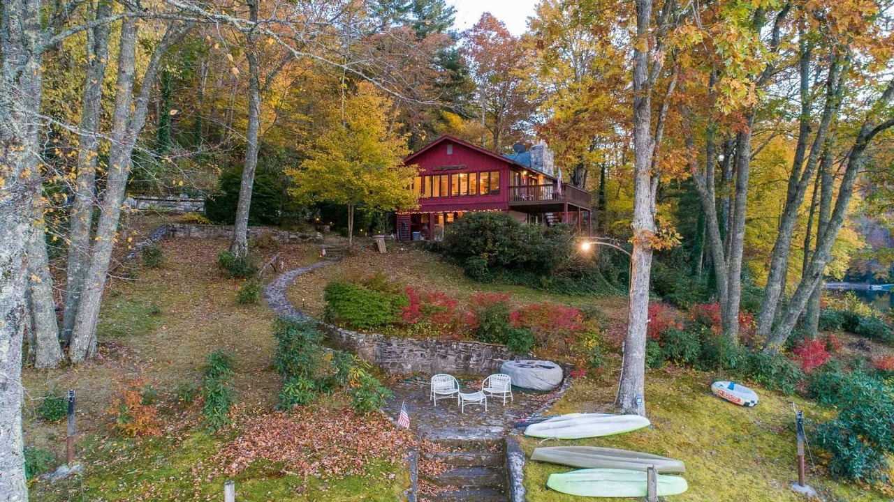 Photo of Outdoor in Sapphire