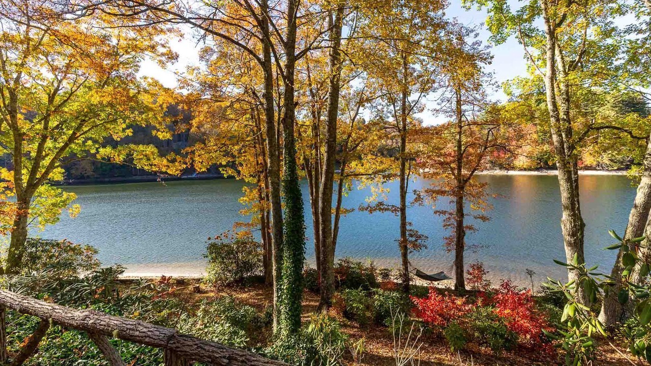 Photo of Outdoor in Sapphire