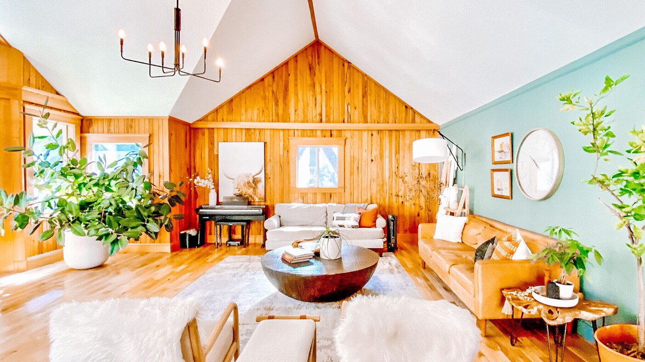 Photo of Livingroom in Mars Hill