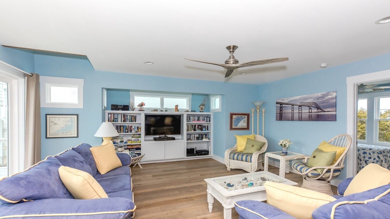 Photo of Bedroom in Topsail Beach