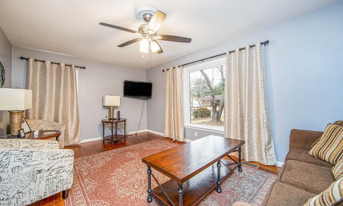 Photo of Livingroom in Pine Forest