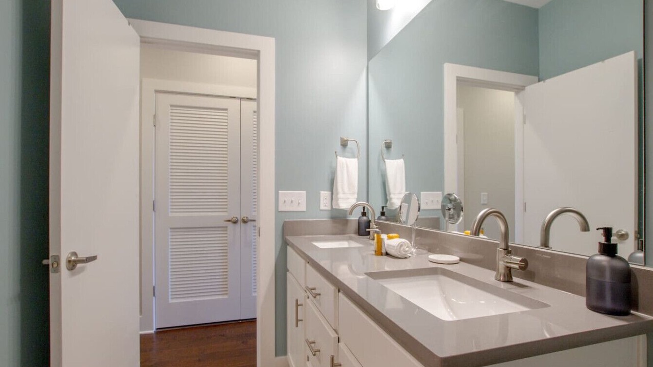 Photo of Bathroom in Katie Hill Neighborhood