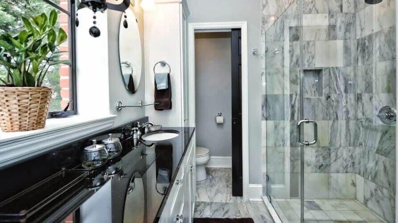 Photo of Bathroom in Myers Park