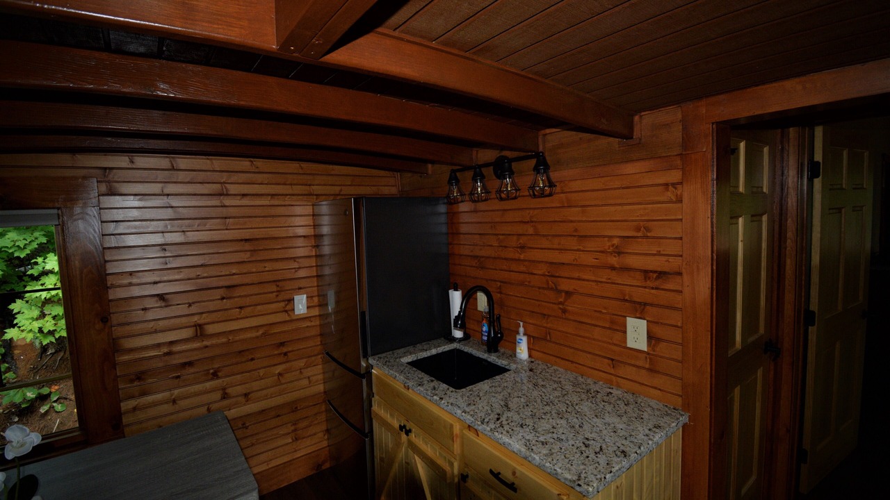 Photo of Kitchen in Saluda