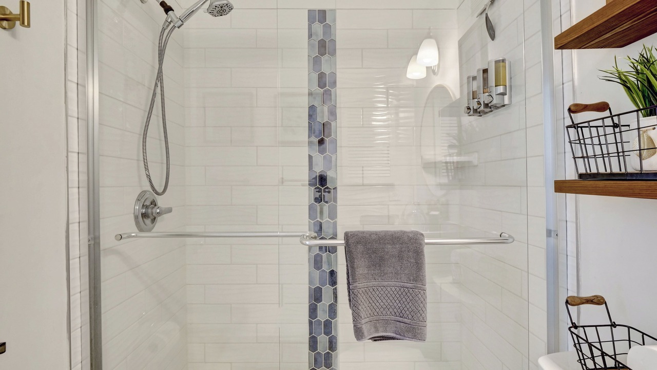 Photo of Bathroom in Wilmington Beach